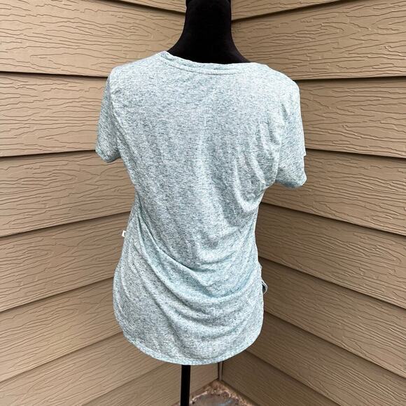 Toad & Co. Women’s size Small, short sleeve, V-neck, side slits, light teal - Picture 5 of 6